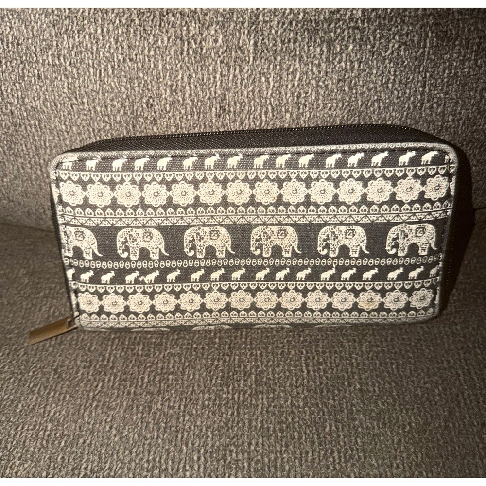 Gray White Elephant Animal Print Zip-Around Women's Wallet w/ Zipper, Card Slots
